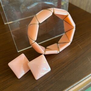 Vintage peachy pink lucite bracelet and earring set Coro ?